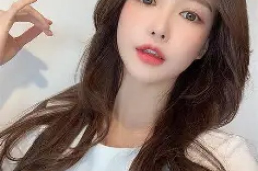 娱乐圈再爆大瓜！工作人员曝张雨绮疑似怀孕全网热议不停