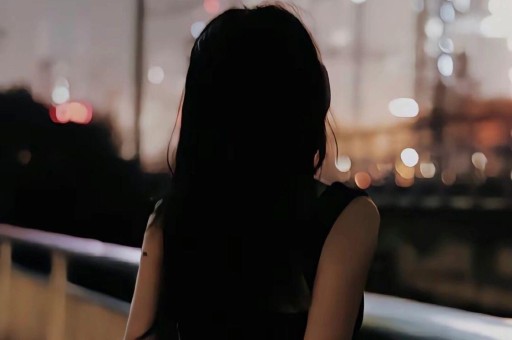 42 娱乐速递：粉底液将军风波、宋雨琦缺席《跑男》、李荣浩口才真相都在这