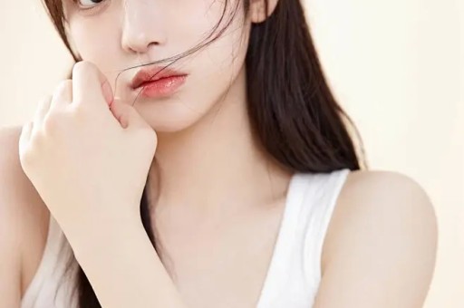 2024年最新吃瓜群：与美女们共享八卦乐趣！